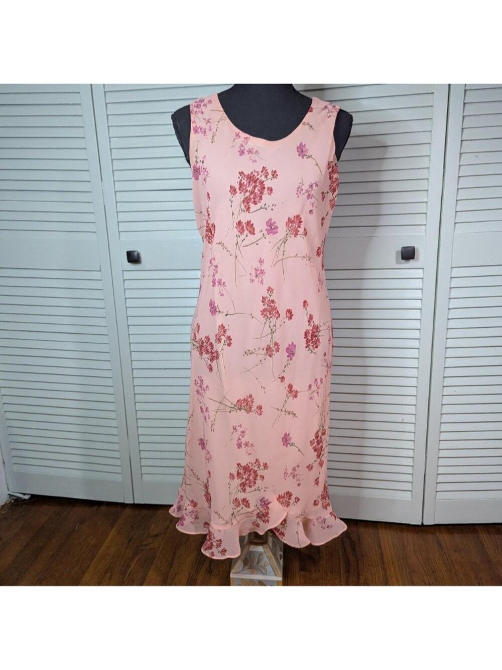 Pink floral ruffled midi dress with red/pink flowers